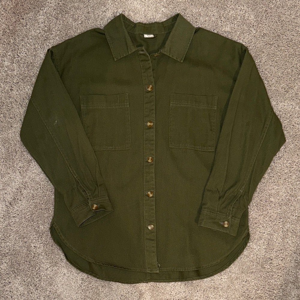 Sunday Club Women’s Oversized Olive Green Canvas Button Down